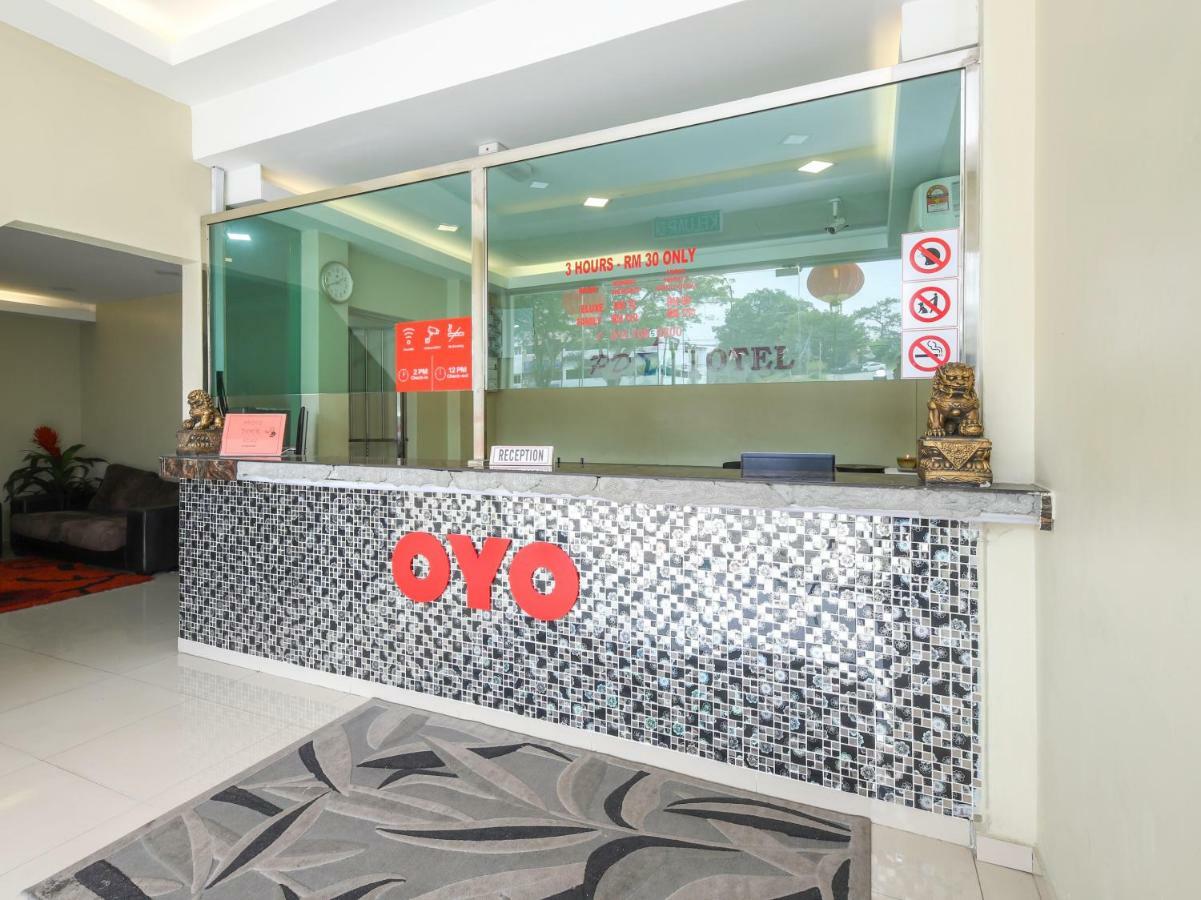Oyo 1136 Pd Star Hotel Port Dickson Kültér fotó