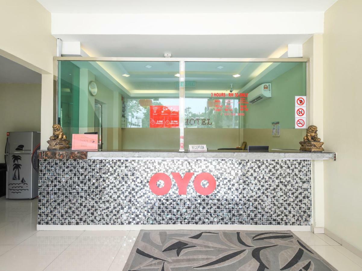 Oyo 1136 Pd Star Hotel Port Dickson Kültér fotó